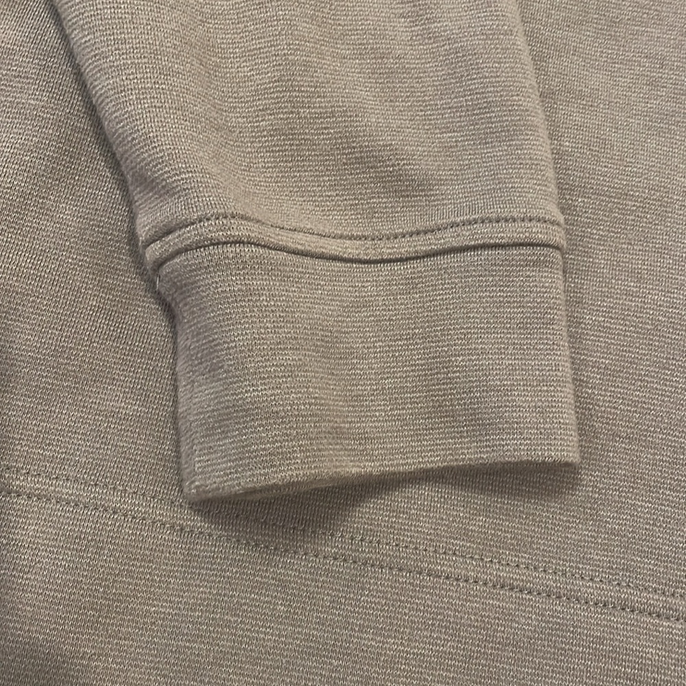 Gray pullover - Picture 4 of 6